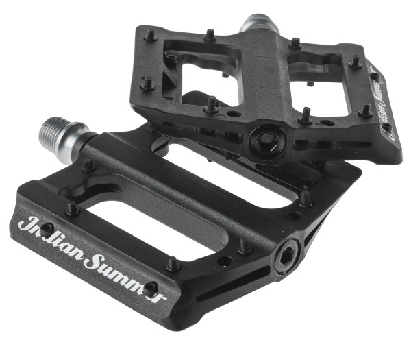 Indian Summer Standing Bear Pedal, austauschbare Pins. Black.