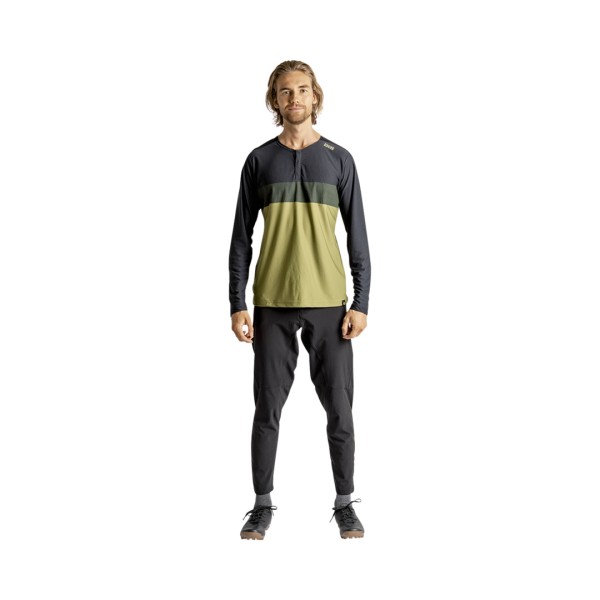 Flow XTG long sleeve Henley