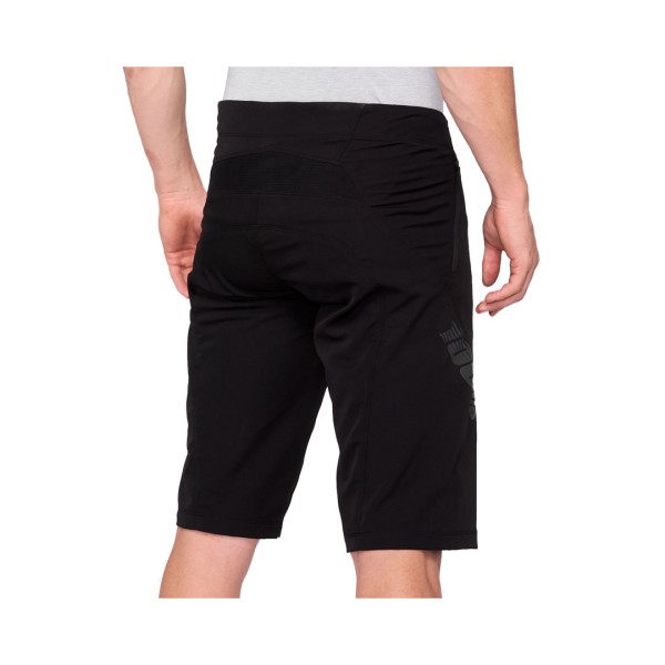 Shorts Airmatic schwarz 36