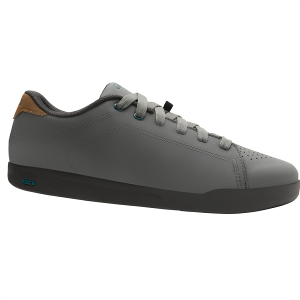 Giro Deed Youth Shoe 36